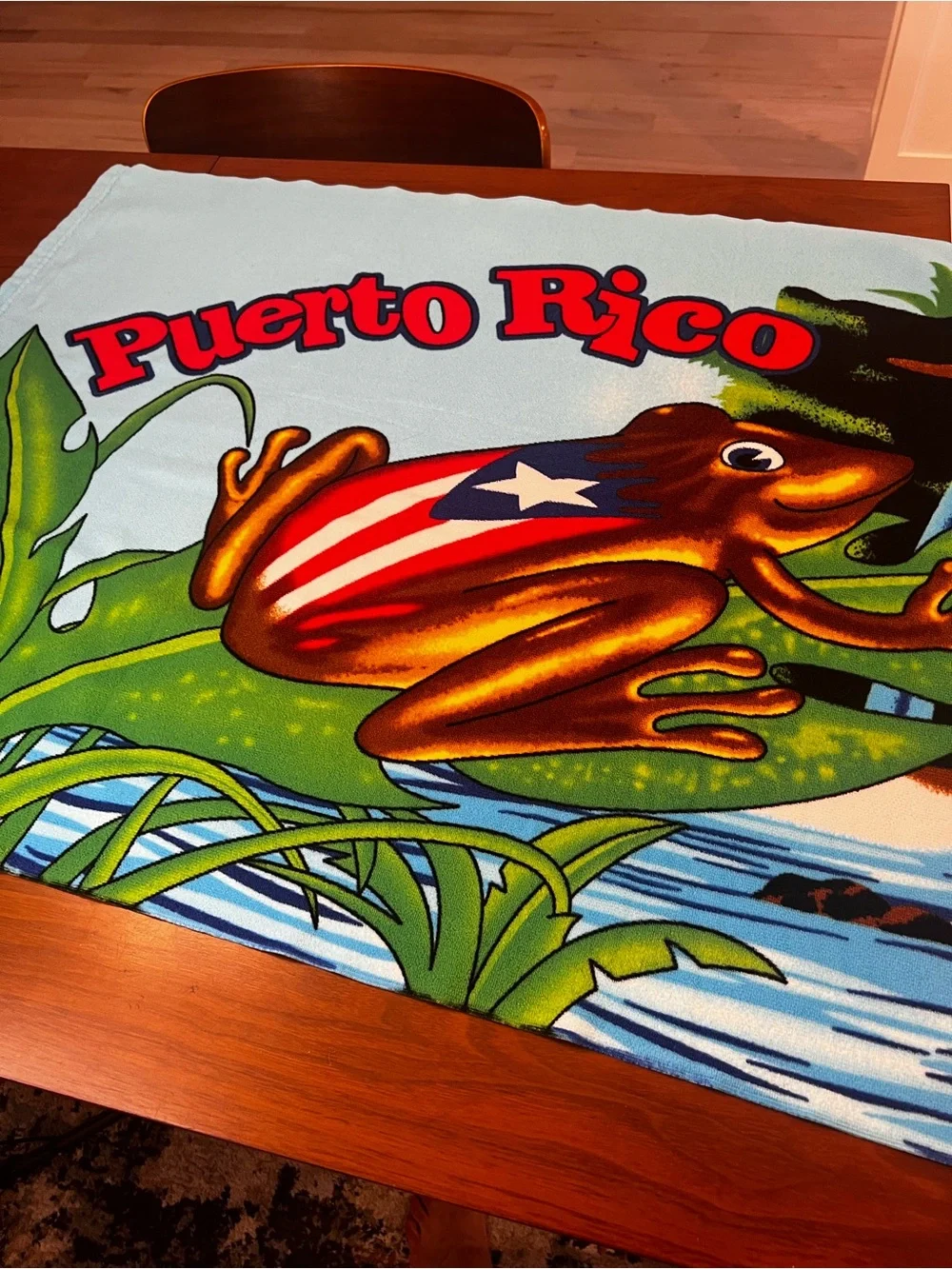 Puerto Rico Coquí Print Beach Towel - Bright Multicolor